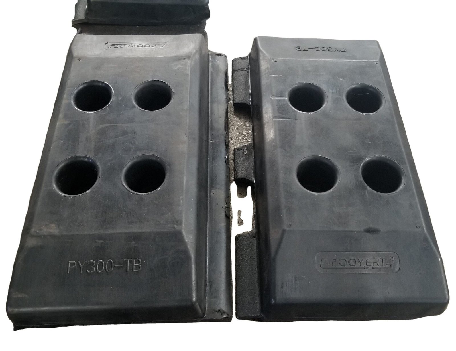 Rubber Track Pad and Cushion for Excavator Undercarriage - Image 2